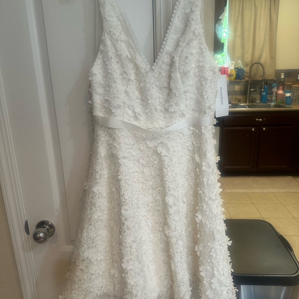David's Bridal White Floral Wedding Dress